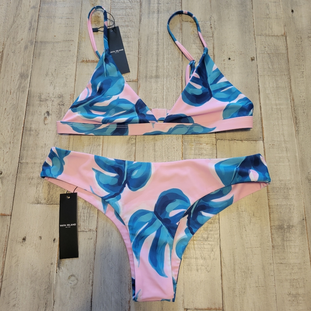 Vaya island NWT Bikini Set Small